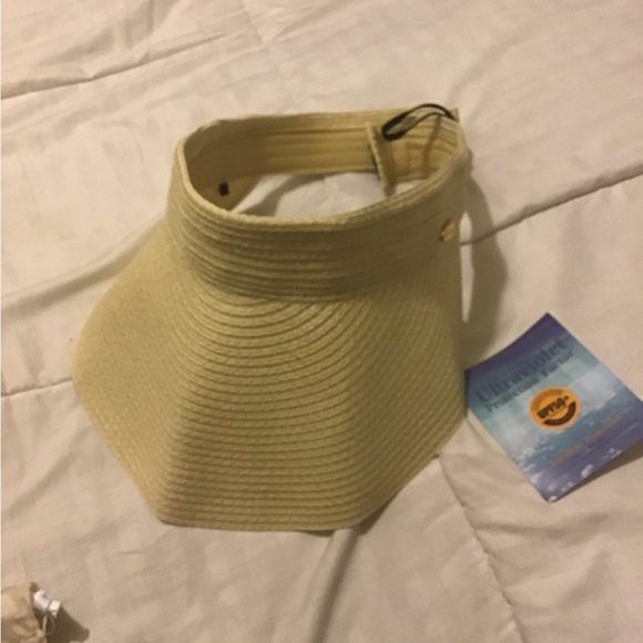 Oh Sunny beige sun visor open top foldable w/bag NWT - Picture 4 of 8